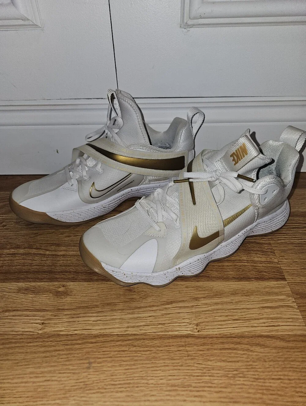 Nike React HyperSet SE (White/Metallic Gold) - Size Men’s 11
